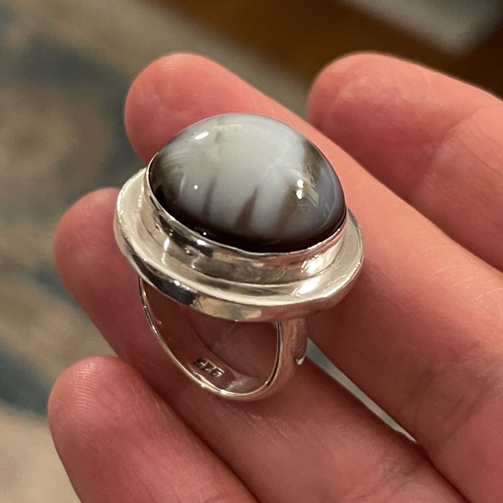 Solid Sterling Silver Agate Size 7.0 Ring - image 1
